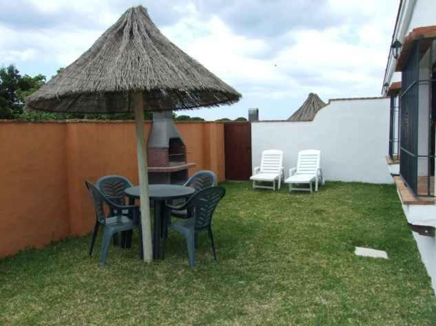 Hacienda Puerto Conil Apartment โกนิล เด ลาฟรอนเตรา ภายนอก รูปภาพ