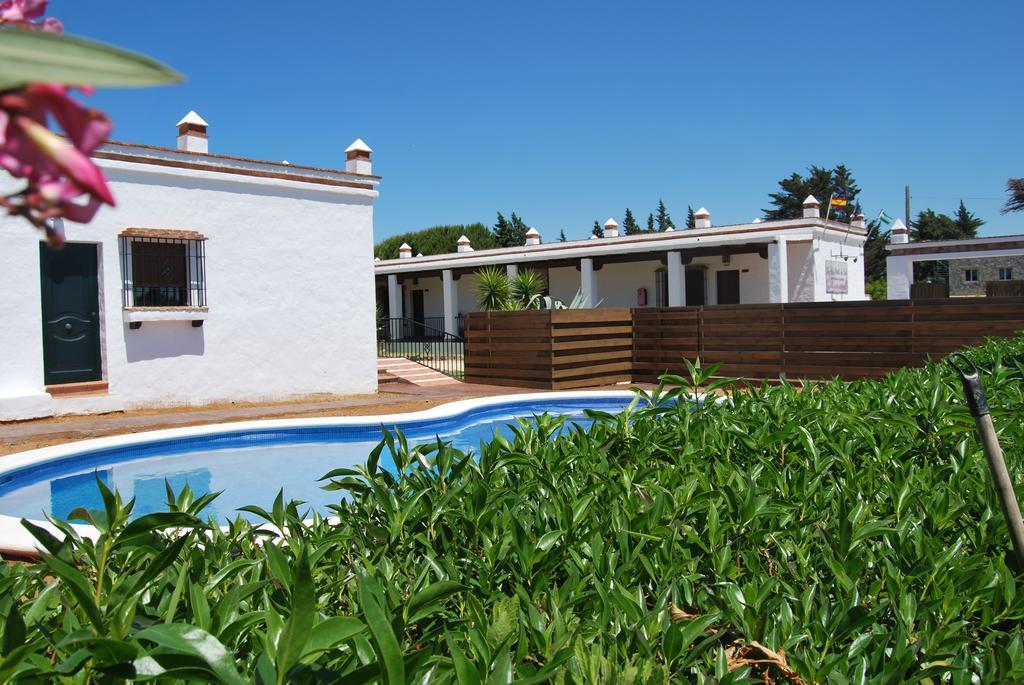 Hacienda Puerto Conil Apartment โกนิล เด ลาฟรอนเตรา ภายนอก รูปภาพ
