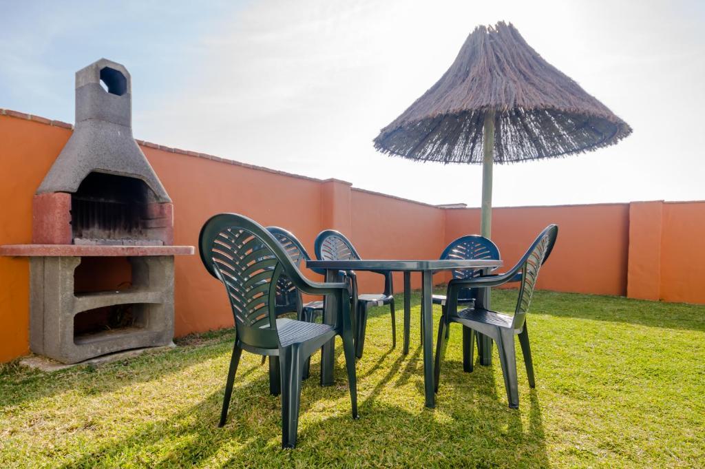 Hacienda Puerto Conil Apartment โกนิล เด ลาฟรอนเตรา ห้อง รูปภาพ