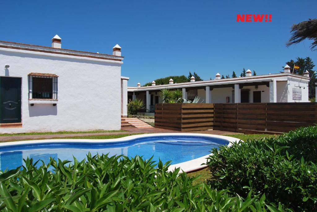 Hacienda Puerto Conil Apartment โกนิล เด ลาฟรอนเตรา ภายนอก รูปภาพ